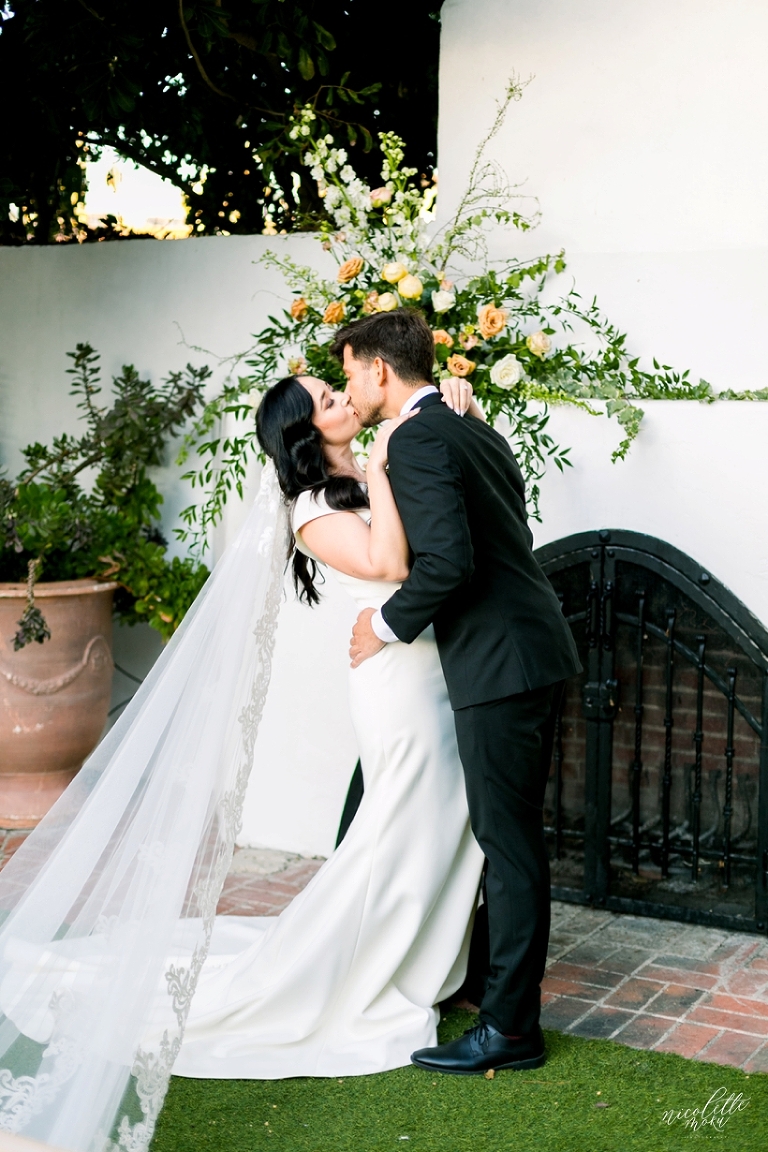 casino at san clemente, san clemente wedding, san clemente casino wedding, whittier wedding photographer, los angeles wedding photographer, orange county wedding, orange county wedding photographer, outdoor wedding, intimate outdoor wedding, luxury wedding