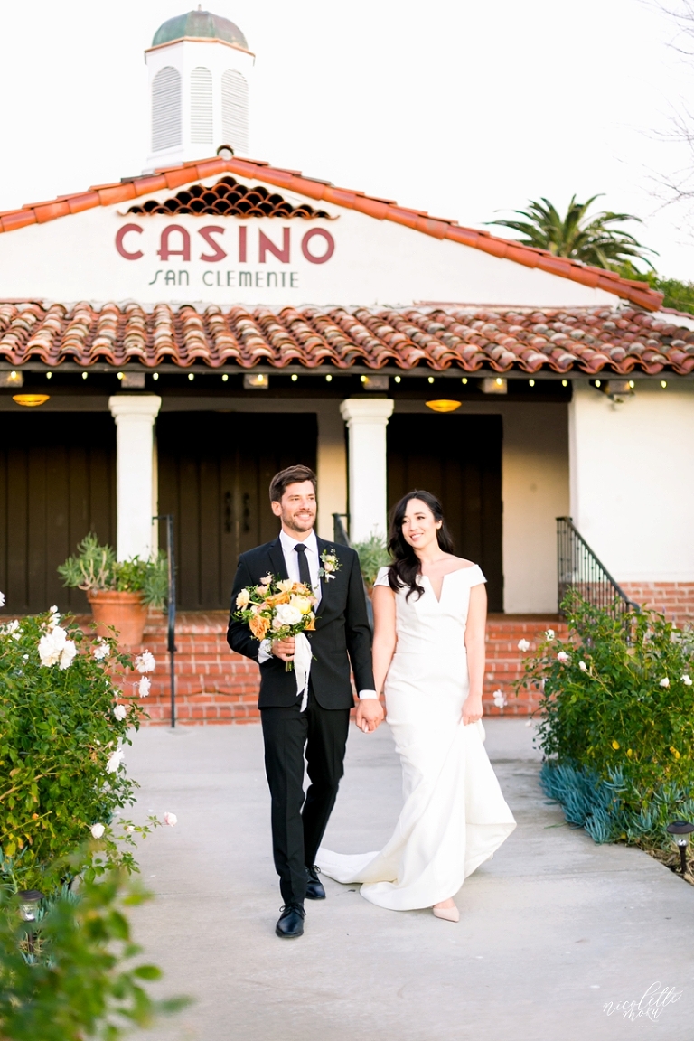 casino at san clemente, san clemente wedding, san clemente casino wedding, whittier wedding photographer, los angeles wedding photographer, orange county wedding, orange county wedding photographer, outdoor wedding, intimate outdoor wedding, luxury wedding